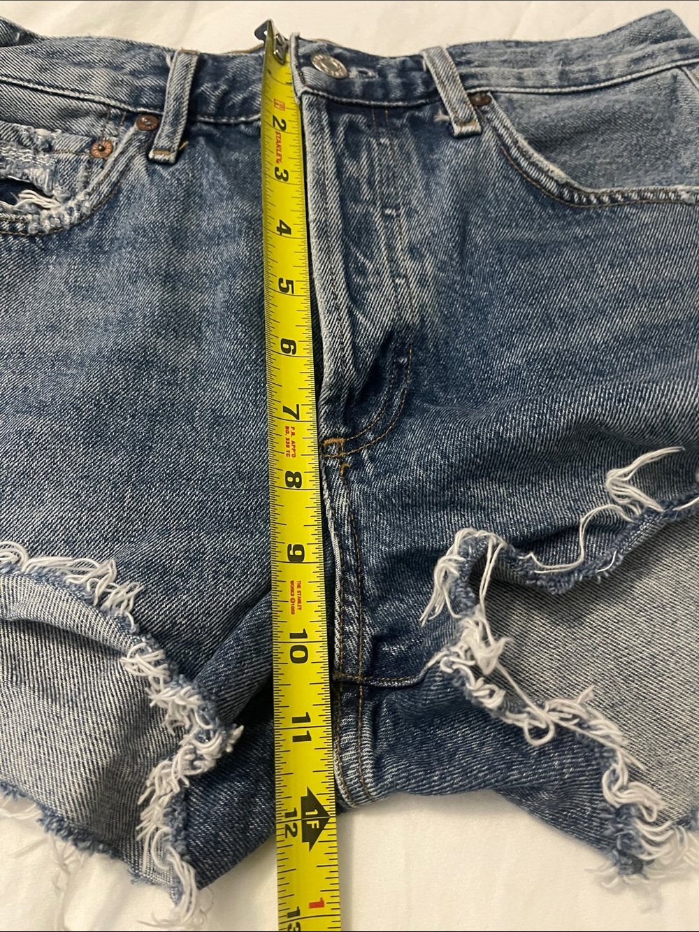 Agolde Raw Hem Distressed Jean Shorts in Medium Blue - Picture 14 of 16